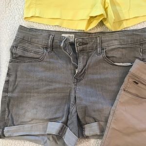5 pairs of shorts